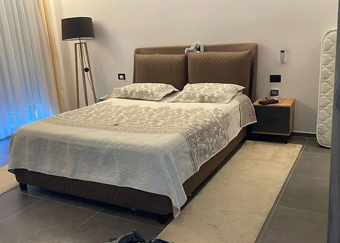 Dielli Διαμέρισμα Golem (Tirana)