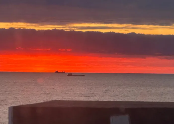 Dielli Διαμέρισμα Golem (Tirana)